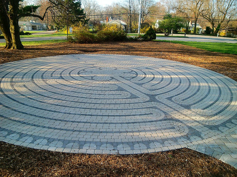 Chartres Replica™ Paver Brick Labyrinth Kit