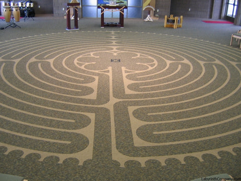 WaverlyIA-LutheranChildrensHomeChapel-35'diameter-ChartresReplicaLabyrinth-carpet-tiles