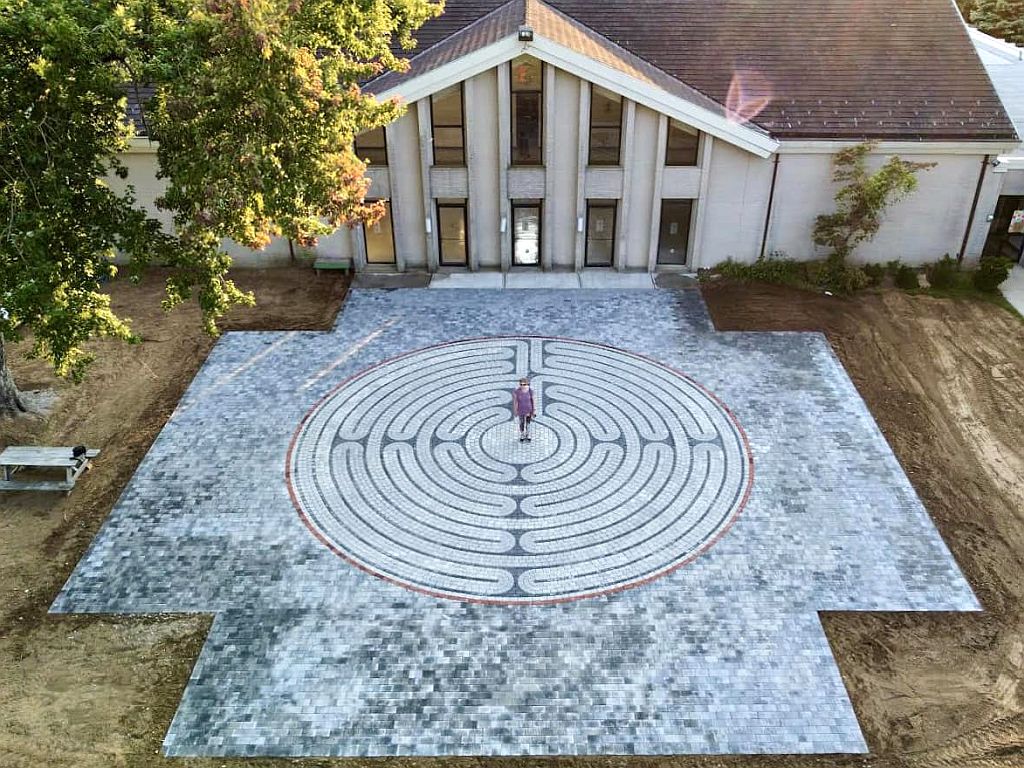 Breamore™ paver brick labyrinth kit - The Labyrinth Company