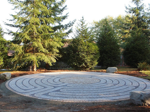 Vision Quest™ Labyrinth Concrete Paver Brick Kit