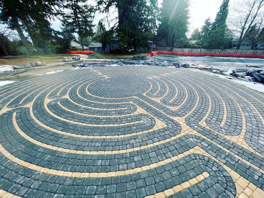 Breamore™ paver brick labyrinth kit - The Labyrinth Company