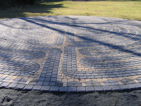 Chartres Replica™ Paver Brick Labyrinth Kit